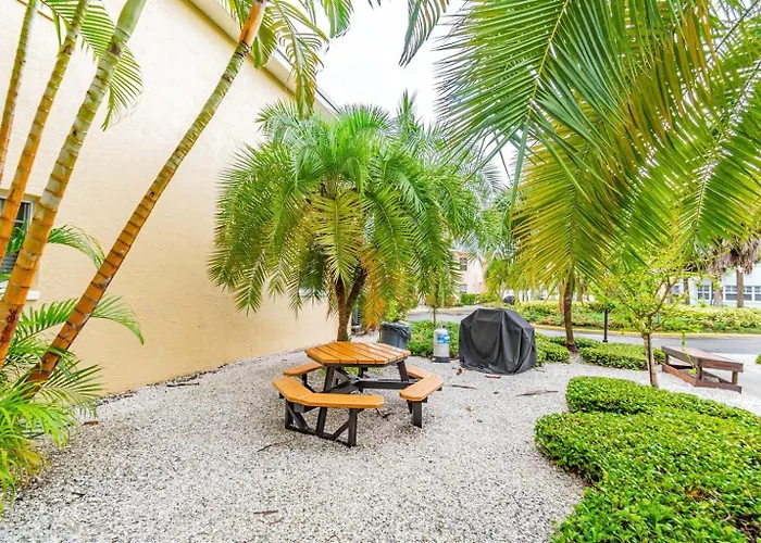 Waterfront Resort-style 3 Min To Beach! Apartamento Clearwater Beach
