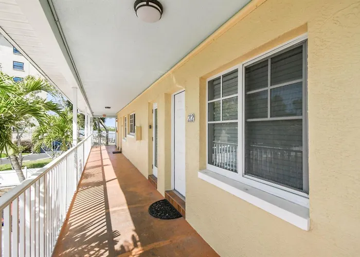 Apartamento Waterfront Resort-style 3 Min To Beach!